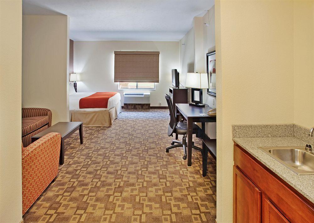 Holiday Inn Express Hotel And Suites Lincoln Airport By Ihg Cameră foto